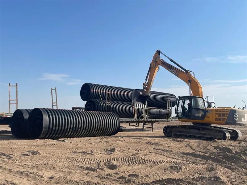 Tubería corrugada de PEAD Tododren lista para instalarse en obra